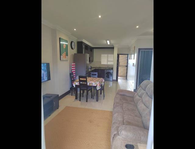 2 BEDROOM PROPERTY TO RENT IN UMHLANGA RIDGE